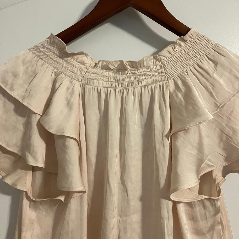 Express silky ruffle v-neck blouse flutter sleeves light peach color Women's S - Picture 8 of 12